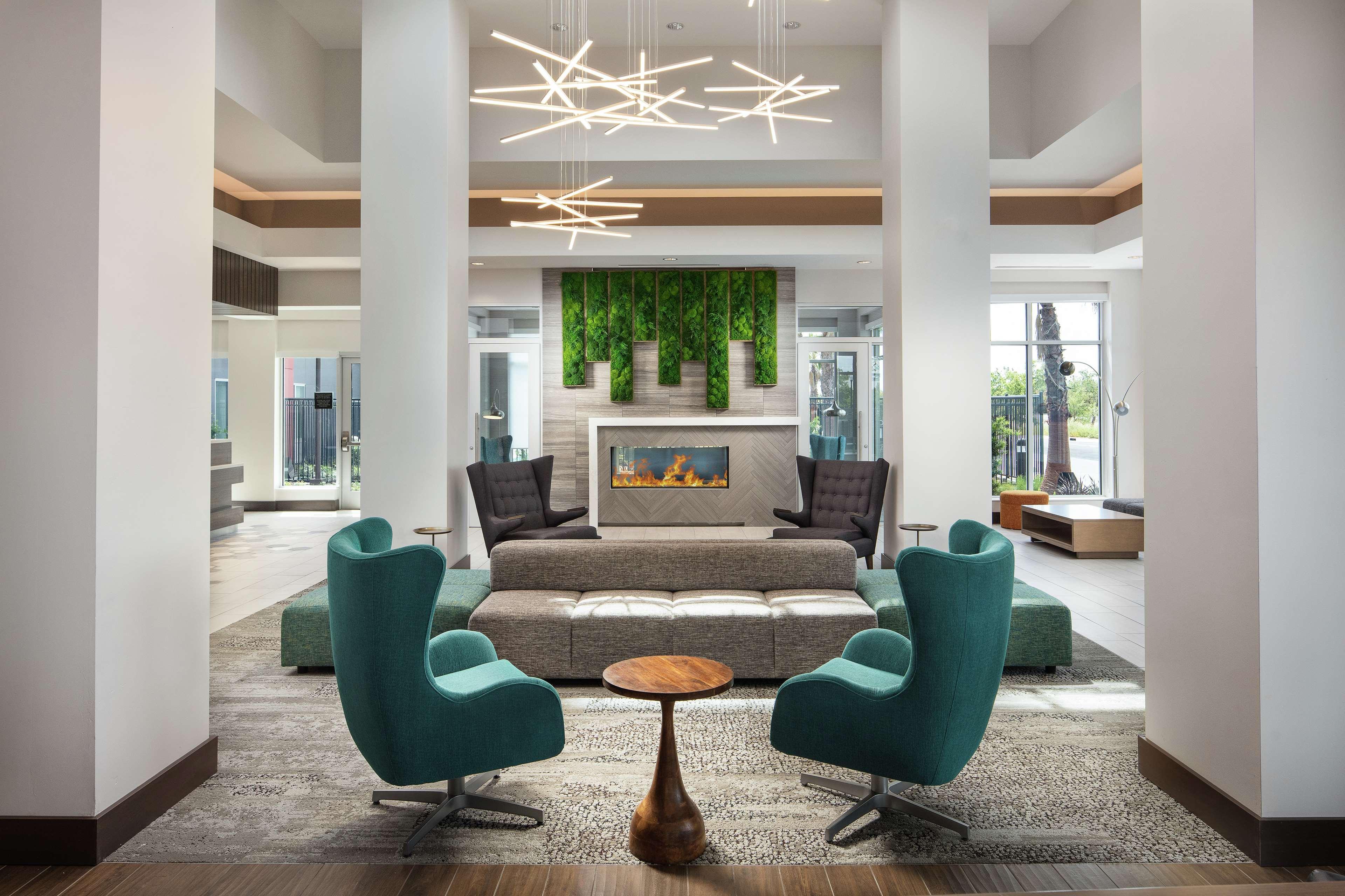 Hilton Garden Inn Sacramento Airport Natomas מראה חיצוני תמונה
