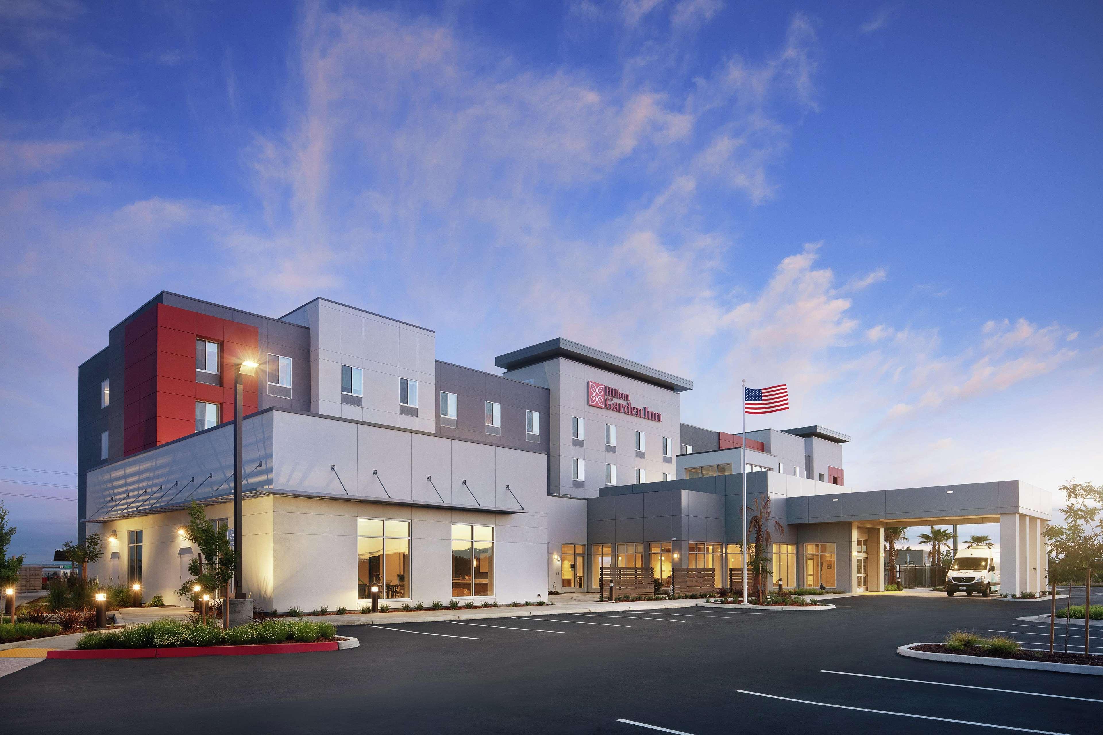 Hilton Garden Inn Sacramento Airport Natomas מראה חיצוני תמונה