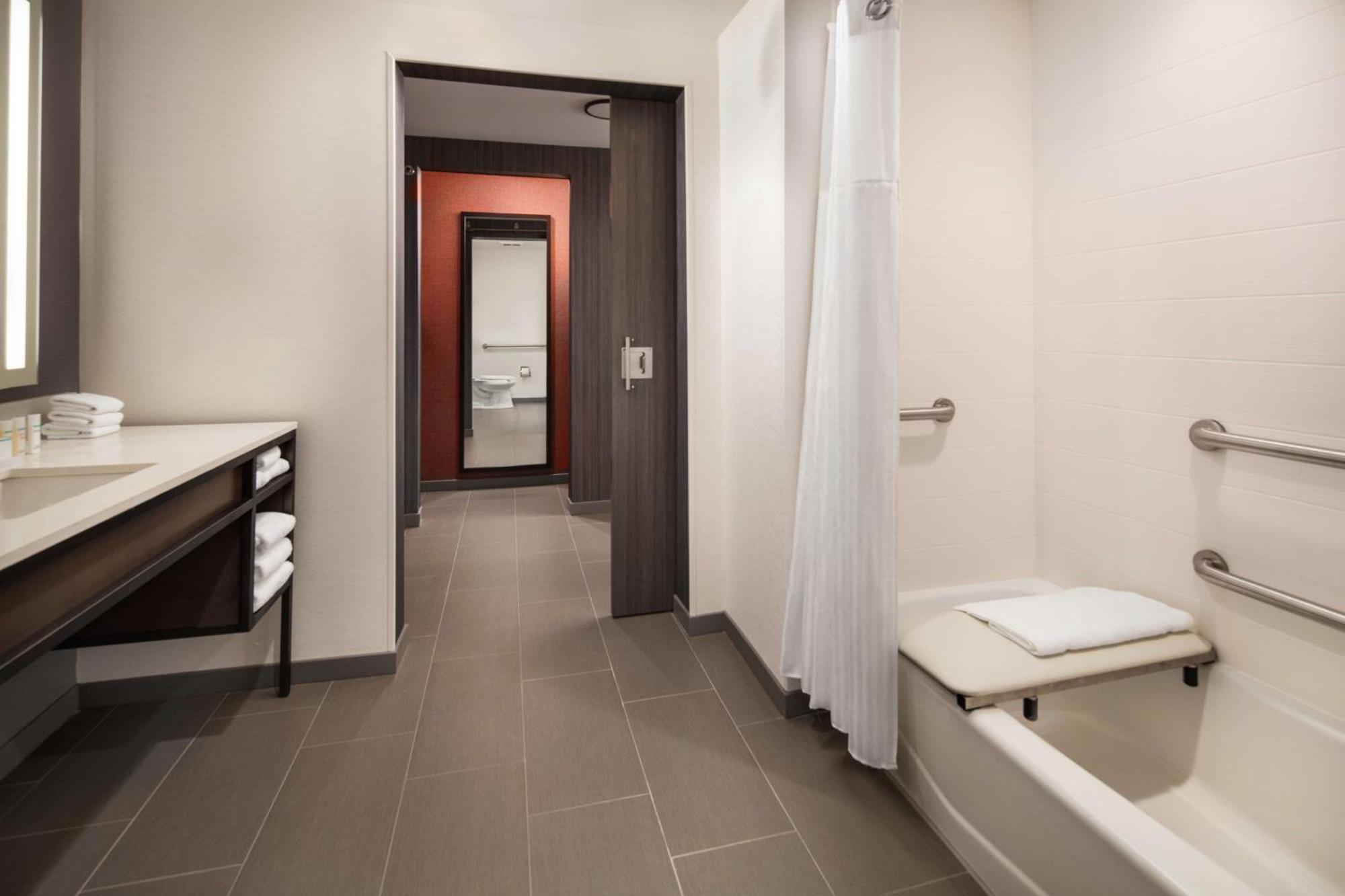 Hilton Garden Inn Sacramento Airport Natomas מראה חיצוני תמונה