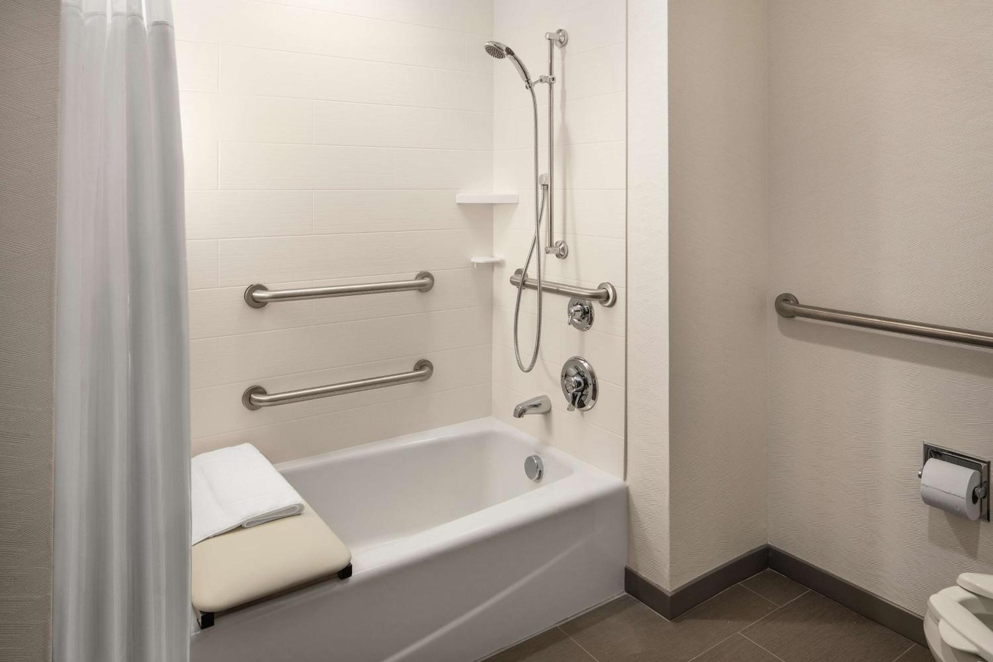 Hilton Garden Inn Sacramento Airport Natomas מראה חיצוני תמונה