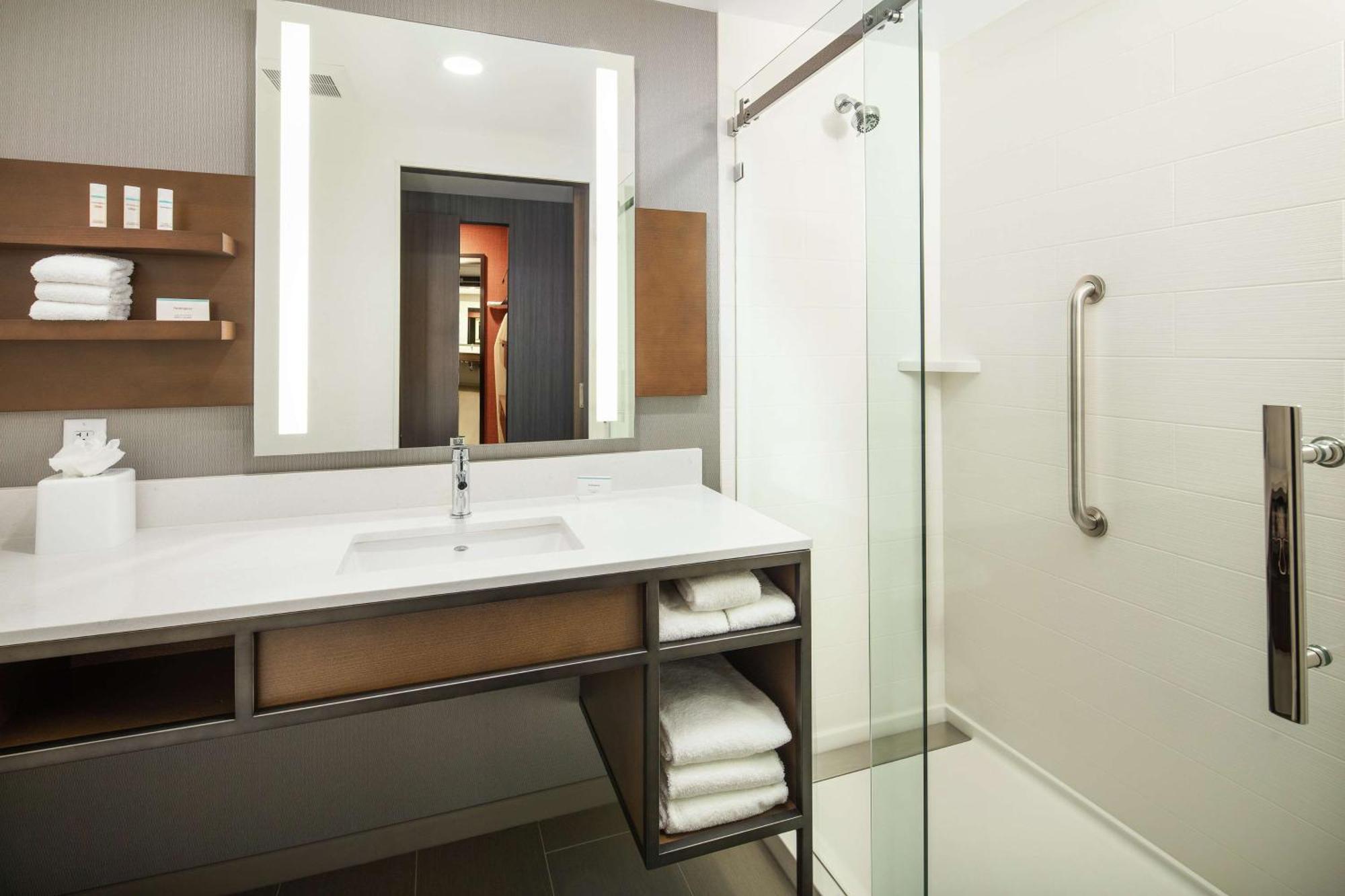 Hilton Garden Inn Sacramento Airport Natomas מראה חיצוני תמונה